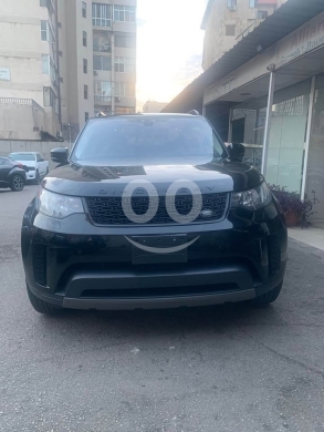 Land Rover in Beirut City - Land Rover Discovery Model 2017