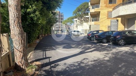 Commercials for rent in Jbeil - محل للإيجار في بلاط جبيل ١٠٠ م٢ على الطريق العام | Prime 100sqm Shop for Rent in Blat Jbeil
