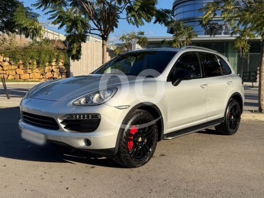 Porsche in Beirut City - Porsche Cayenne S Year 2011