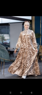 Clothes, Footwear & Accessories in Karaoun - فستان مخمل ناعم وأنيق مقاس موحد من 55 حتى 110 كيلو | Elegant Soft Velvet Dress Fits 55 to 110kg