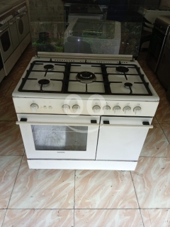فرن غاز سيمنز 5 رؤوس إيطالي - أداء احترافي وعرض خاص Siemens 5-Burner Italian Gas Stove Professional