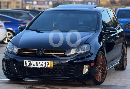 Volkswagen in Qalamoun - Golf MODEL 2010