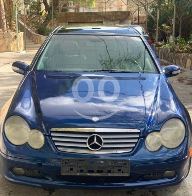 Other in Nabatyeh - marcedes C230 compact model 2002