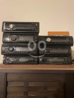 Vehicles accessories in Zgharta - Radio