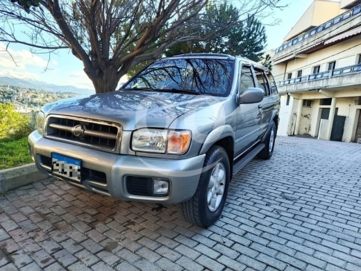 Nissan in Anout - Nissan Pathfinder 2001