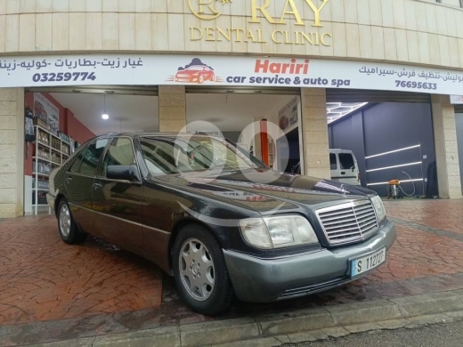 Mercedes-Benz in Saida - 300 SE model 1993