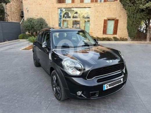 Mini in Beirut City - Mini Cooper Model 2012