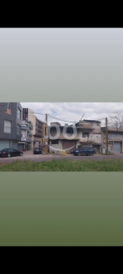Commercials for sale in Antilias - عقار للبيع بيروت الكرنتينا الاوتستراد