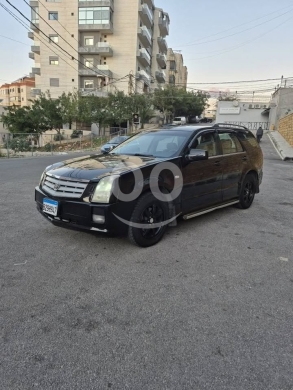 Cadillac in Beirut City - Cadillac SRX 2006