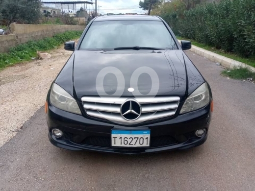 Mercedes-Benz in Tripoli - Mercedes C300 2010