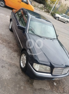 Mercedes-Benz in Sour - مرسيدس ٢٣٠ موديل 97