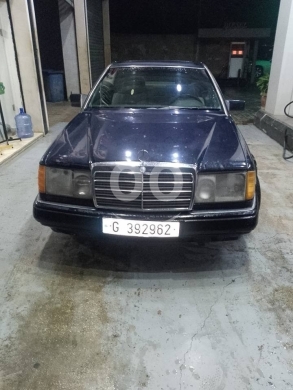 Mercedes-Benz in Beirut City - 300ce model 90