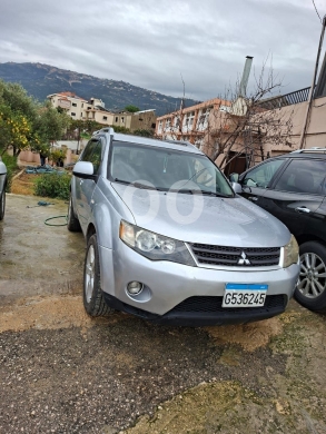 Mitsubishi in Kfar Dlakous - outlander glx