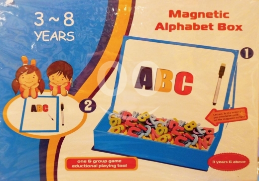 Other Goods in Ras El Metn - صندوق الحروف المغناطيسية التعليمي مع سبورة بيضاء للأطفال | Magnetic Alphabet Box with White Board