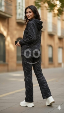 Vêtements, chaussures et accessoires dans Zahleh - بيجاما شتوية نخب أول - مبطنة فرو (قلب مصوف) تدفئة عالية وجودة ممتازة (25$)