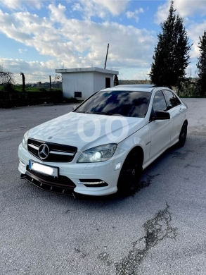 Mercedes-Benz in Zgharta - C300 2009