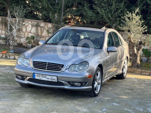 Mercedes-Benz in Nabatyeh - C230 model 2005
