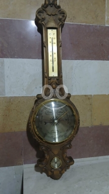 Antiques & Collectibles dans Minieh - ميزان حرارة وضغط جوي ألماني حجم كبير - تحفة خشبية نادرة بطول ٧٠ سم (50$)