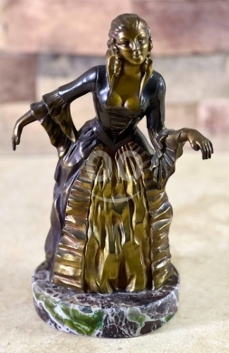 Antiques & Collectibles in Zahleh - Antique French Art Nouveau Bronze & Marble Lady Figurine - Elegant 19th Century Sculpture