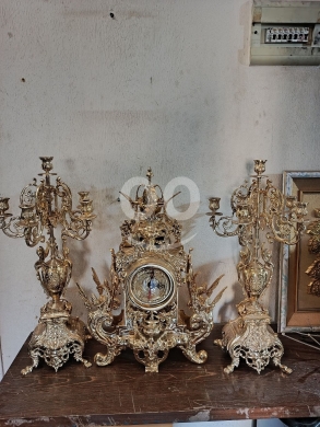 Antiques & Collectibles in Nabatyeh - غروب ساعه
