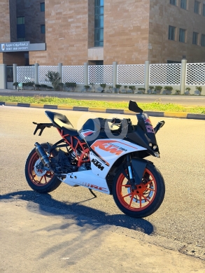 موتوسيكل و دراجات نارية ورباعية في طرابلس - KTM RC200