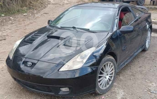 Toyota in Beirut City - تويوتا موديل 2000