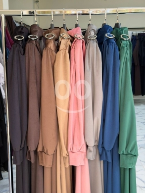 Vêtements, chaussures et accessoires dans Sindiyaneh - dress