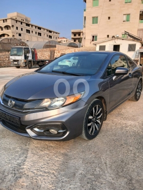 Honda in Jidra - هوندا سيفيك Touring Sport 2013 فرش جلد أسود | Honda Civic Touring Sport 2013 Grey Sedan