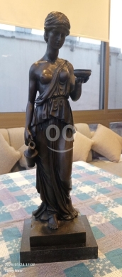 Antiques & Collectibles in Kefraya - bronze made in France 50cm