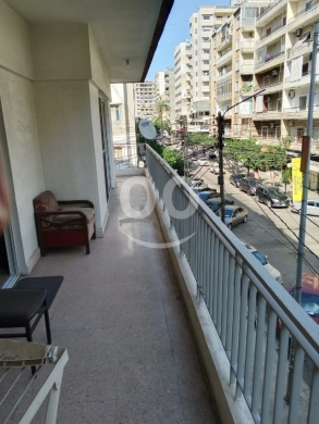 شقق للبيع في Al Monla - Spacious 200 sqm Apartment for Sale near Monla Hospital, Tripoli