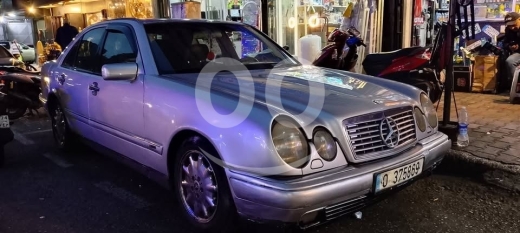 Mercedes-Benz in Aramoun - Benz w210 1997
