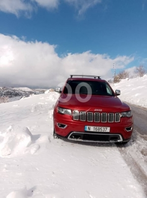 Jeep in Beirut City - Jeep cherokee 2011