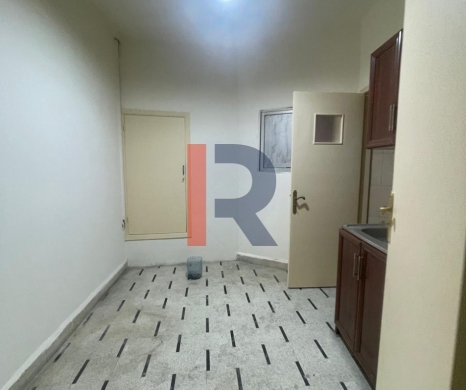 R9-3108 Office for Sale in Horriyeh Street – Tripoli — 2