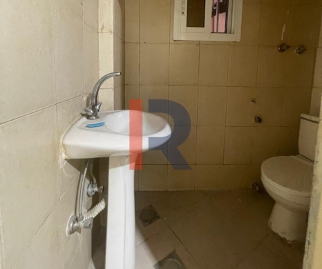 R9-3108 Office for Sale in Horriyeh Street – Tripoli — 3