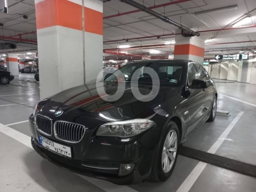 بي ام دبليو في مدينة بيروت - Bmw 520i 2013