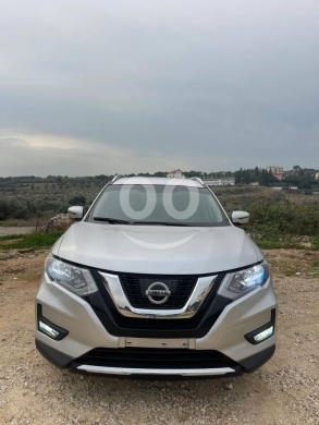 نيسان في طرابلس - Nissan rogue 2017