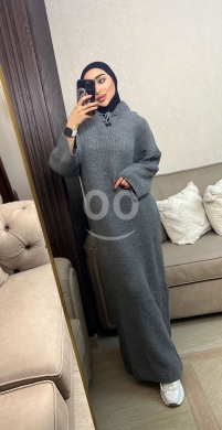 Clothes, Footwear & Accessories in Loussiya - فستان صوف