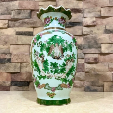 Antiques & Collectibles in Zahleh - Chinese Antique Quing Dynasty Porcelain Vase - Hand Painted Large Vase- with Cherubs, Eagle & Floral