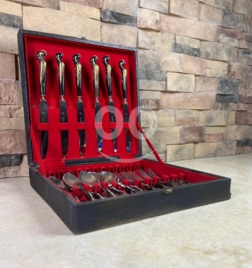 Antiques & Collectibles in Zahleh - Rare Vintage Said & Alfred Haddad Jezzine Cutlery Set - Lebanese Handmade Inlaid Flatware