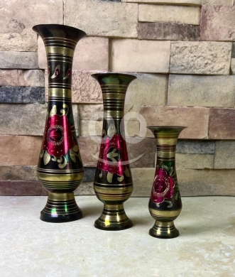 Antiques & Collectibles in Zahleh - Vintage Brass Vase Set - Hand-Etched & Painted Floral Design in Velvet Box (Set of 3)