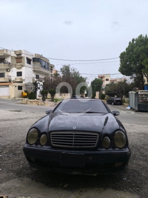 Mercedes-Benz in Zebdine - clk 208 v8