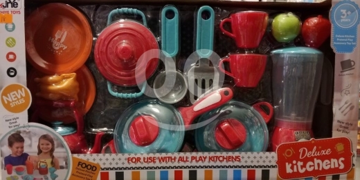 Other Goods in Ras El Metn - طقم مطبخ ديلاكس الفاخر للأطفال مع ملحقات طعام متنوعة +٣ | Deluxe Kitchen Pretend Play Toy Set 3+