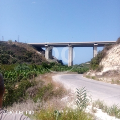 Lands for sale in Saida - أرض للبيع في المطرية 4 دونم - على الطريق العام قرب جسر القاسمية، سند أخضر، بناء وزراعة