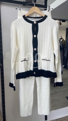 Vêtements, chaussures et accessoires dans Safad el-Batikh - chanel set