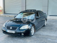 نيسان التمه موديل 2003