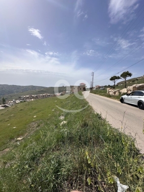 Lands for sale in Sofar - أرض استثمارية مميزة للبيع في منطقة الشبانية - بعبدا مع سندات ملكية خضراء وموقع استراتيجي رائع