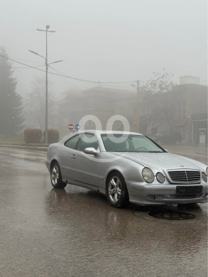 Mercedes-Benz in Feytroun - Mercedes CLK 200 model 2000