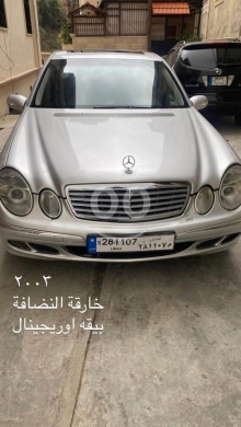 Mercedes-Benz dans Tripoli - Mercedes-Benz 2003