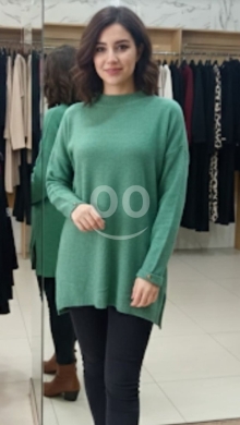 Clothes, Footwear & Accessories in Ferzol - Stylish Sage Green Knit Tunic - Oversized Long Sleeve Winter Sweater with Side Slits for Women