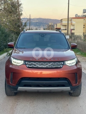 Land Rover in Tripoli - Land Rover Discovery 2017